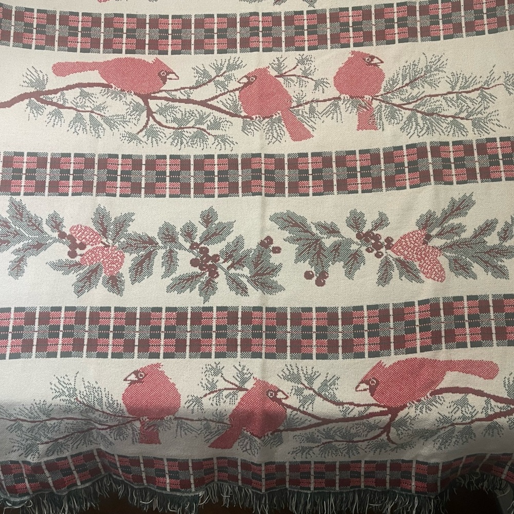 Elegant Cardinal Design Throw Blanket